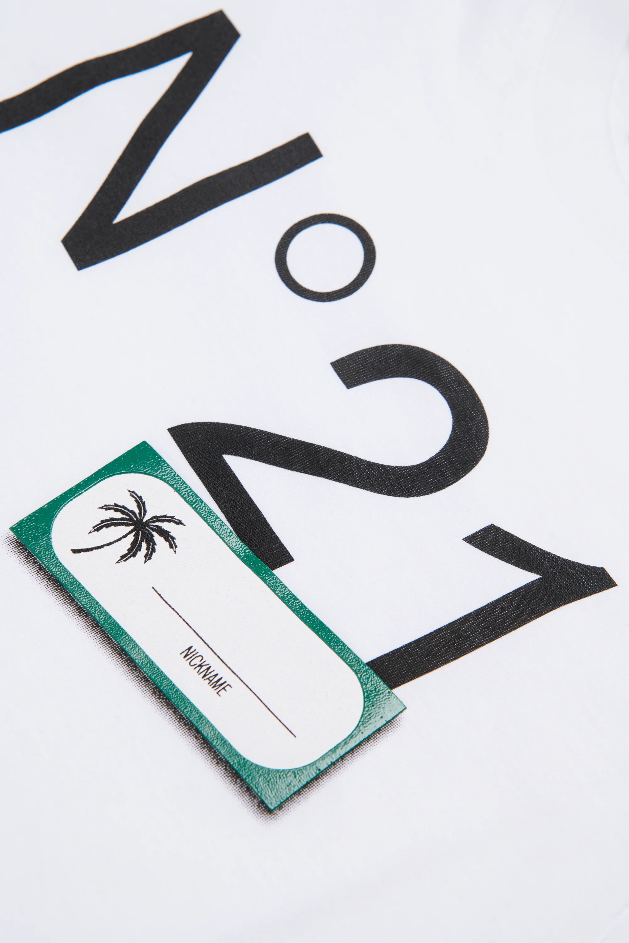 T-Shirt con logo e etichetta personalizzabile - Image 4